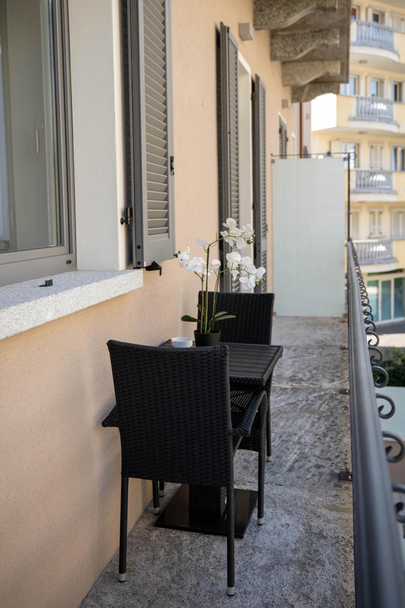Residenza Diaz Apartamento Domodossola Exterior foto